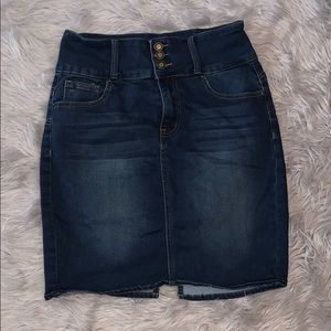 Jean skirt
